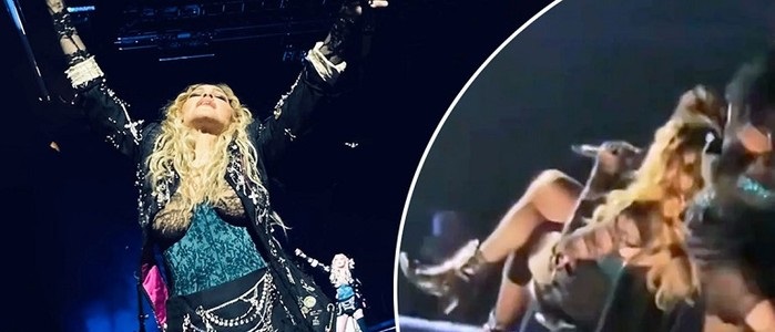 В Сеть запустили видео падения 65-летней Мадонны на сцене в США