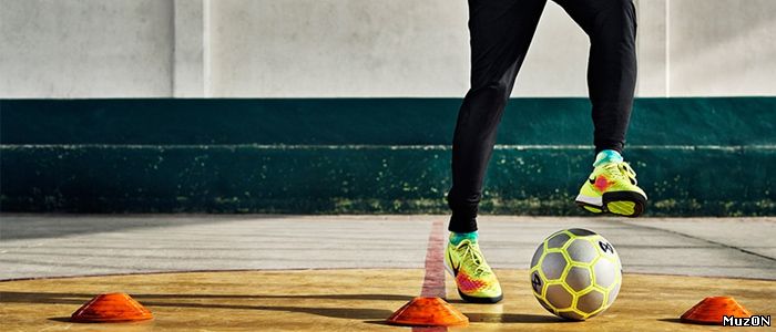 Модная футбольная экипировка в специализированном магазине «Nikefootball»