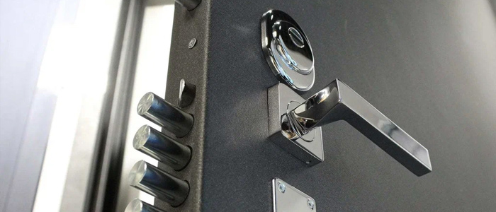 Дверные замки и надежная защита пространства